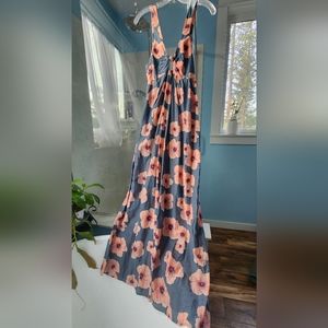 Acacia maxi dress in “Hibiscus” size P